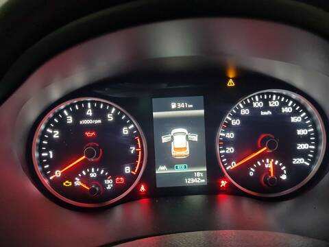 Foto 2ª: Cuadro de Instrumentos Kia Stonic 1.0 T-GDI ECO-DYNAMICS 101CV 74KW [G3LF] (2023)