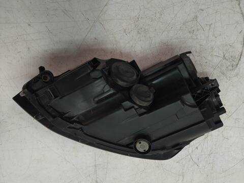 Faro Derecho Volkswagen Golf 150 CV 110KW