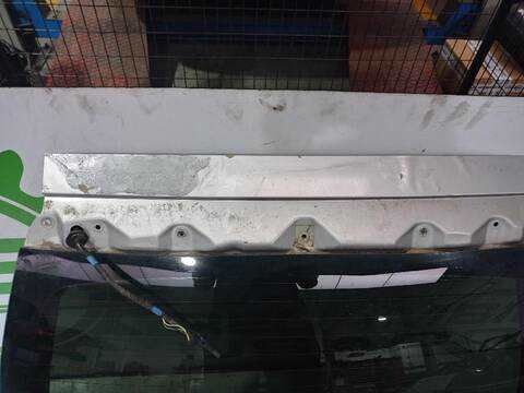 Foto 3ª: Portón Citroen C4 1.6 16V HDI 90CV [9HXDV6ATED4] (2004)