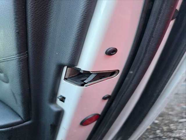 Cerradura Puerta Trasera Derecha Bmw Serie 5 518 M57306D2 BERLINA