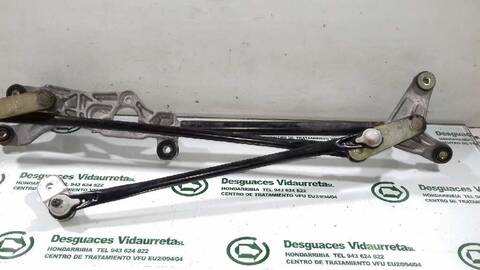 Foto 3ª: Brazo Limpia Delantero Izquierdo Kia Sorento 2.5 CRDI CAT 140CV 103KW [D4CB] (2004)