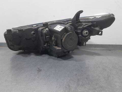 Foto 2ª: Faro Derecho Toyota Auris 1.4 D-4D NDE180_) 90CV 66KW [1ND] (2016)