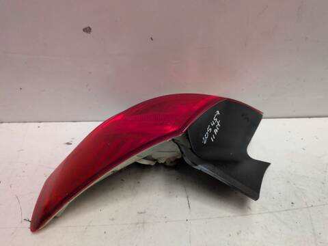 Foto 2ª: Piloto Trasero Derecho Opel Astra A17DTR BERLINA (2012)