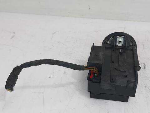 Foto 3ª: Motor de Arranque Volkswagen Passat ADVANCE BLUEMOTION 105CV [CAYC] (2010)