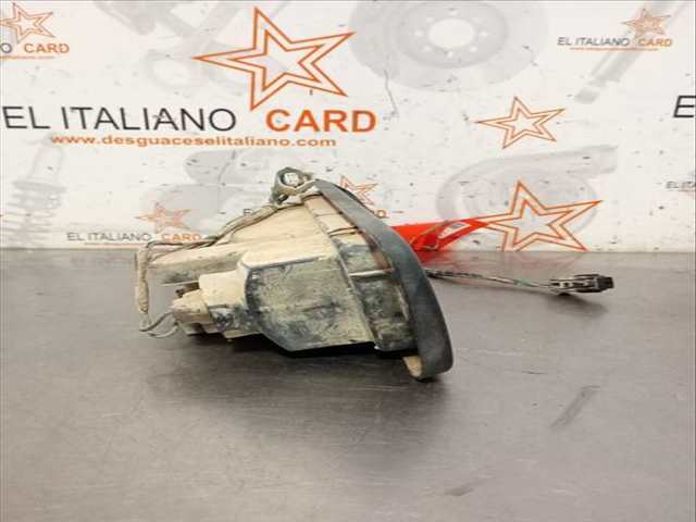 Foto 3ª: Piloto Trasero Izquierdo Isuzu Trooper 3.0 DTI 3-TRG.) 159CV 117KW [4JX1] (2000)