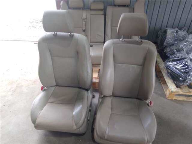 Asiento Delantero Izquierdo Toyota Avensis 2.0 D-4D