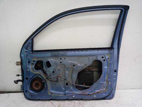 Foto 3ª: Puerta Delantera Derecha Nissan Micra SPORT 80CV [CR12DE] (2002)