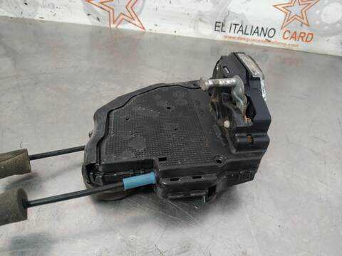 Foto 4ª: Cerradura Puerta Trasera Izquierda Toyota Rav4 EXECUTIVE 150CV 110KW [2AD] (2011)