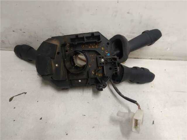 Foto 2ª: Mando Multifuncion Fiat Bravo 1.9 8V JTD (120 CV) [310A1027]