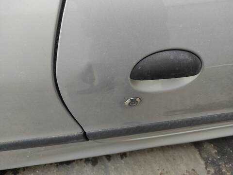 Foto 2ª: Puerta Delantera Derecha Peugeot 206 KFW (2001)