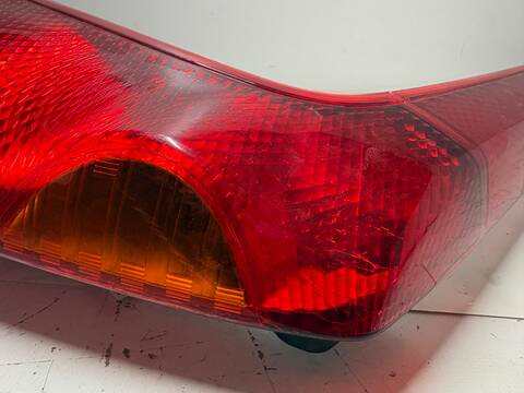 Foto 3ª: Piloto Trasero Izquierdo Nissan Note VERSION INDEFINIDA (2007)