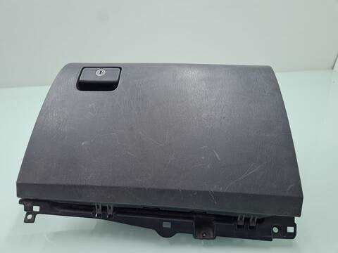 Foto 2ª: Guantera Toyota Land Cruiser 3.0 TD 163CV 120KW [1KDFTV] (2003)