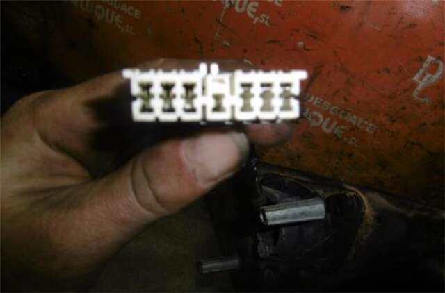 Retrovisor Derecho Peugeot 406 2.0 HDI 90