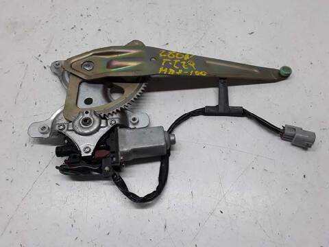 Foto 2ª: Elevalunas Manual Trasero Izquierdo Toyota Land Cruiser TD 50 ANIVERSARIO 204CV 150KW [1HD-FTE] (2001)