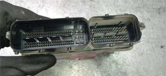 Foto 3ª: Centralita Motor ECU Volkswagen Golf 1.9 ADVANCE [1.9 LTR. - 77 KW TDI] [BLS]