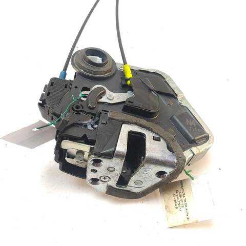 Cerradura Puerta Trasera Derecha Toyota Auris 1.4 D-4D NDE150_ NDE150R)