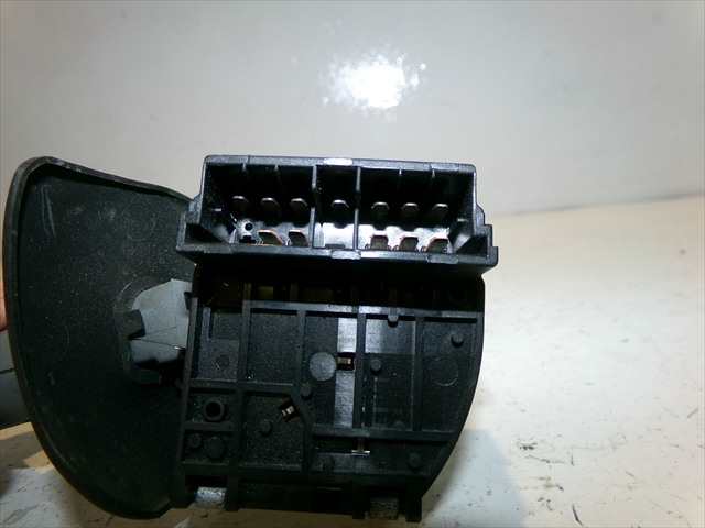 Foto 4ª: Mando Multifuncion Renault Twingo 1.2 G 2000-2007 [D4FA7] (2003)
