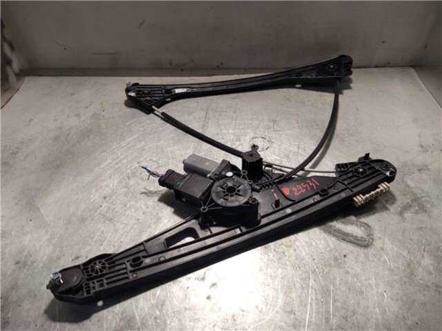 Foto 2ª: Elevalunas Eléctrico Delantero Izquierdo Peugeot 3008 1.2 ACTIVE [1.2 LTR. - 96 KW 12V E-THP - PURETECH] [HN05]