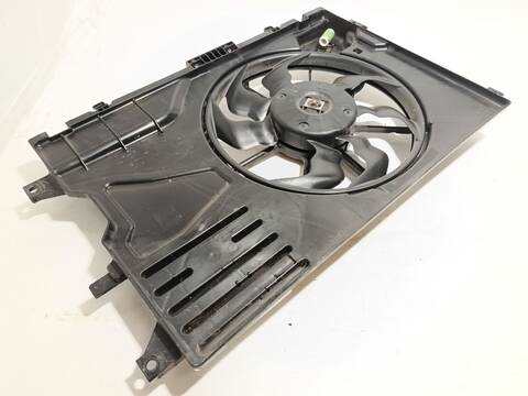 Foto 4ª: Electroventilador Mazda 3 SEDAN 2.5 E-SKYACTIV-G 140CV 103KW [PY] (2025)