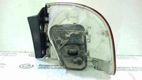 Foto 3ª: Piloto Trasero Izquierdo Volkswagen Touareg TDI V6 225CV 165KW [BKS] (2003)