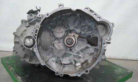 Caja Cambios Volvo S60 2.4 103KW) BERLINA 140CV