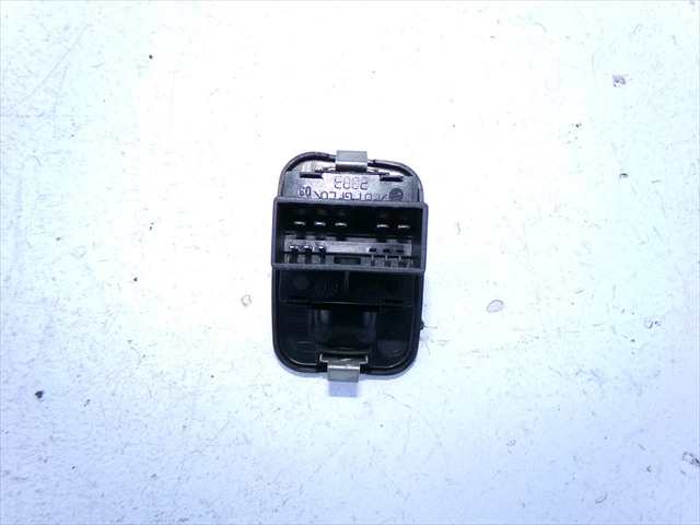 Foto 2ª: Botonera Elevalunas Lancia Ypsilon 1.2 G 2004-2011 [188A5000] (2004)