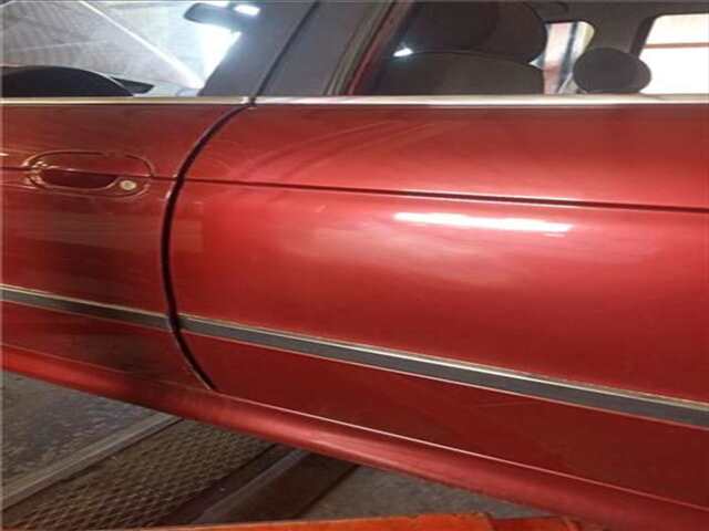 Foto 3ª: Puerta Trasera Izquierda Bmw Serie 5 518 2.5 525TDS [2.5 LTR. - 105 KW TURBODIESEL CAT] [M51 D25 (25 6 T1)]