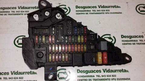 Caja Reles Fusibles Bmw Serie 5 518 3.0 TD CAT BERLINA 272CV 200KW