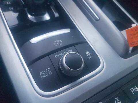 Foto 2ª: Mando Multifuncion Kia Stinger GT-LINE 2WD 245CV 180KW [G4KL] (2020)