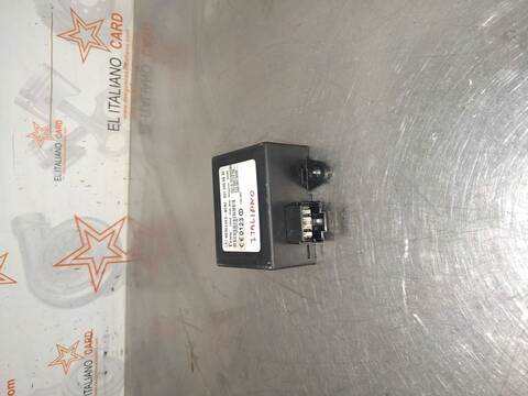 Foto 4ª: Centralita Inmovilizador Mercedes Sprinter 313 CDI 903.661-662) 129CV 95KW CAJA CERRADA [611981]