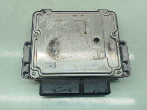 Foto 3ª: Centralita Motor ECU Iveco Daily 33S15 35S15 35C15 146CV 107KW FURGONETA [F1AFL411C] (2014)