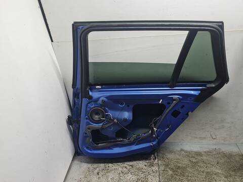 Foto 2ª: Puerta Trasera Derecha Bmw Serie 3 315 330D 258CV 190KW [N57D30A] (2012)