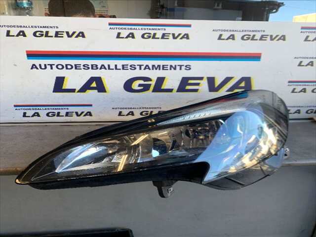 Faro Izquierdo Opel Corsa 1.3 CDTI 75CV 0CV