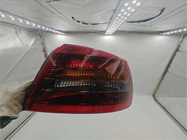 Foto 2ª: Piloto Trasero Derecho Opel Astra 2.0 EDITION [2.0 LTR. - 74 KW DTI] [Y 20 DTH / LP4 / LD1]
