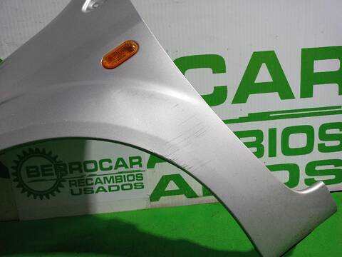 Foto 3ª: Aleta Delantera Izquierda Ford Fiesta AMBIENTE 68CV [F6JA] (2001)