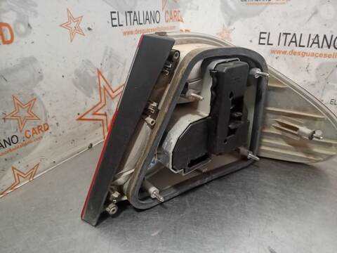 Foto 4ª: Piloto Trasero Izquierdo Mercedes Clase C 160 230 COMPRESSOR 208.347) COUPE 193CV 142KW [G111975] (1998)