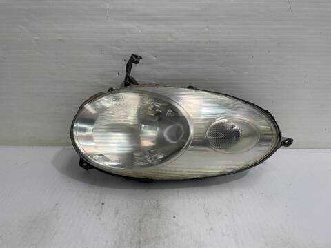 Faro Derecho Nissan Micra ACENTA 80CV