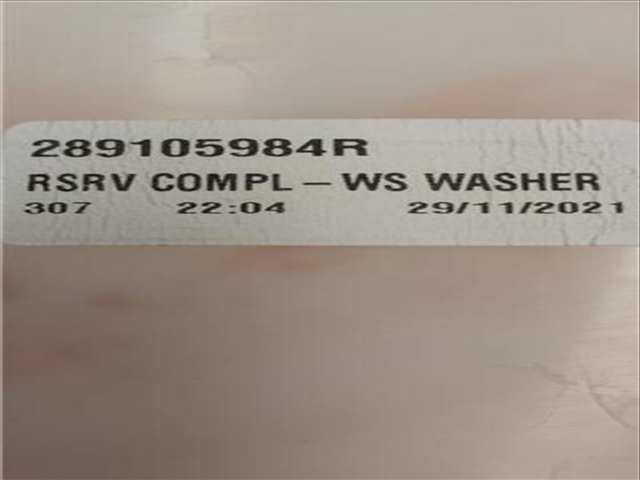 Foto 2ª: Deposito Limpiaparabrisas Dacia Sandero 1.0 STEPWAY COMFORT [1 0 LTR. - 67 KW TCE CAT] 91CV [H4D F4] (2022)