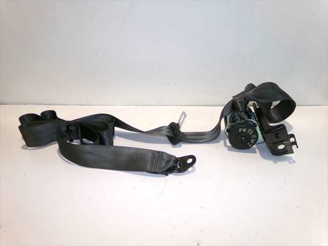 Cinturón Trasero Izquierdo Opel Astra 1.4 G MODELO J,2013-2016