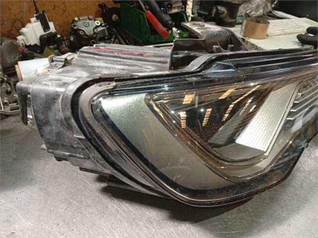 Foto 2ª: Faro Derecho Audi A3 1.4 ADVANCED ULTRA [1.4 LTR. - 110 KW 16V TFSI ACT]