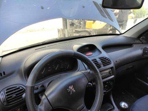 Salpicadero Peugeot 206 KFW