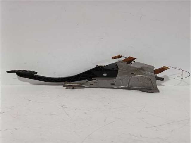 Foto 3ª: Pedal Embrague Nissan Qashqai 1.3 DIG-T 140CV [HR13DDT] (2013)
