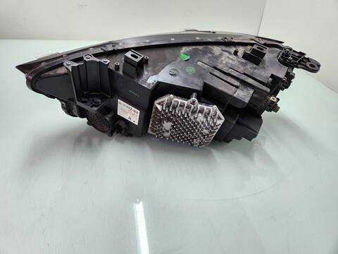 Foto 3ª: Faro Derecho DS 7 PERFORMANCE LINE 180CV 132KW [5G06] (2020)