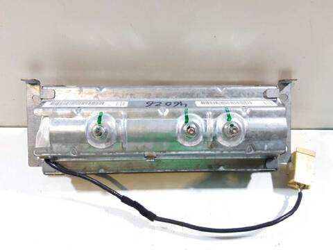 Foto 2ª: Airbag Delantero Derecho Nissan Navara DOUBLE CAB LE 4X4 171CV 126KW [YD25DDTI] (2005)