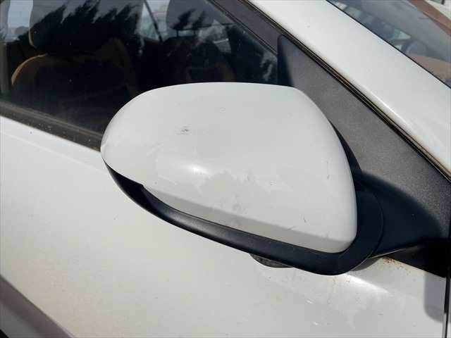 Foto 3ª: Retrovisor Derecho Kia Stonic 1.2 G 80cv [G4LF] (2024)