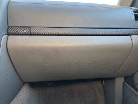 Guantera Porsche Cayenne M4851 AUT.