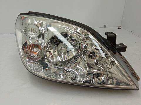 Faro Derecho Nissan Primera 2.0 140CV 103KW
