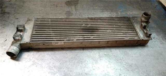 Foto 2ª: Intercooler Renault Scenic 1.9 CONFORT AUTHENTIQUE [1.9 LTR. - 96 KW DCI DIESEL FAP] (JM)(2003-_) [F9QL8]