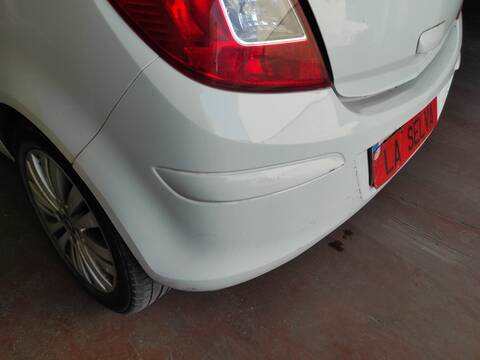 Foto 2ª: Paragolpes Trasero Opel Corsa A13DTR (2013)
