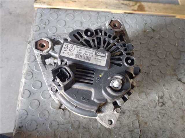 Foto 3ª: Alternador Renault Scenic 1.9 AUTHENTIQUE [1.9 LTR. - 88 KW DCI DIESEL] (JM)(2003-_) [F9Q D8]